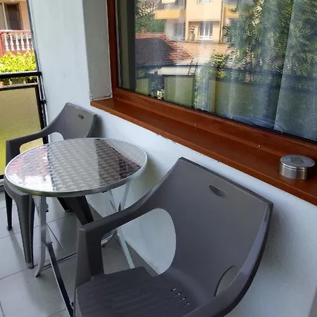 בית הארחה Oasis 2*