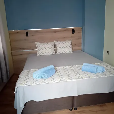 Oasis Kiten (Burgas)