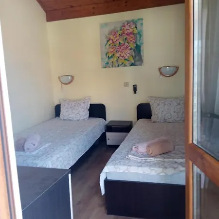 Oasis 2* Kiten (Burgas)