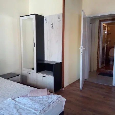 Oasis Πανσιόν